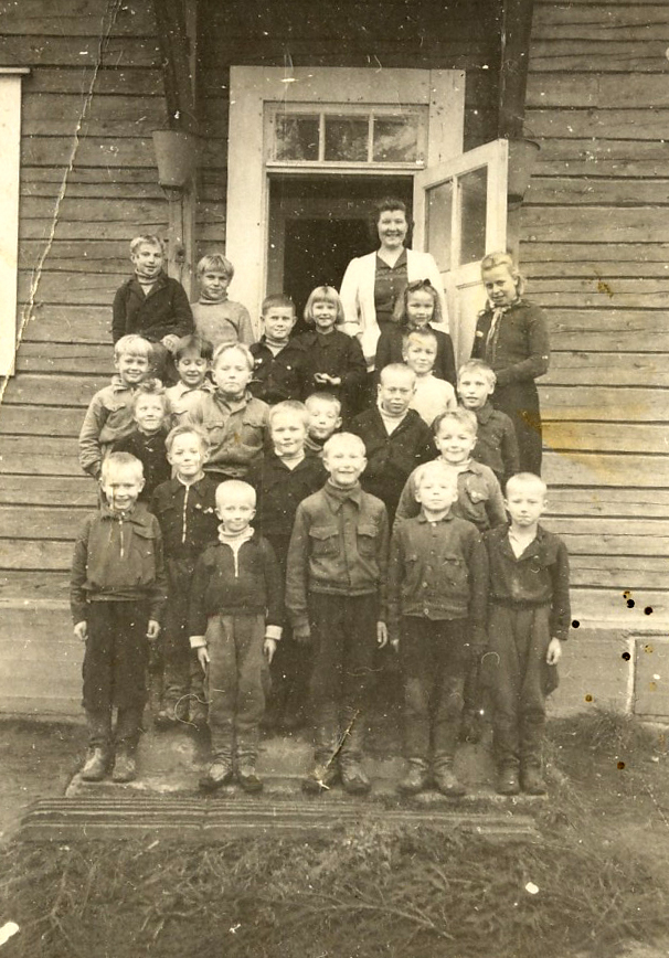 1944 koulukuva Nieminen