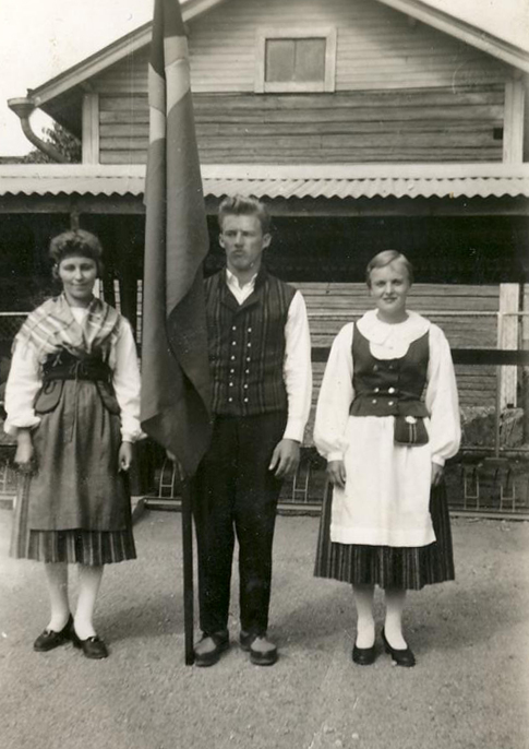 1959 Nuorisoseuralaiset esiintymismatkalla Kuopiossa