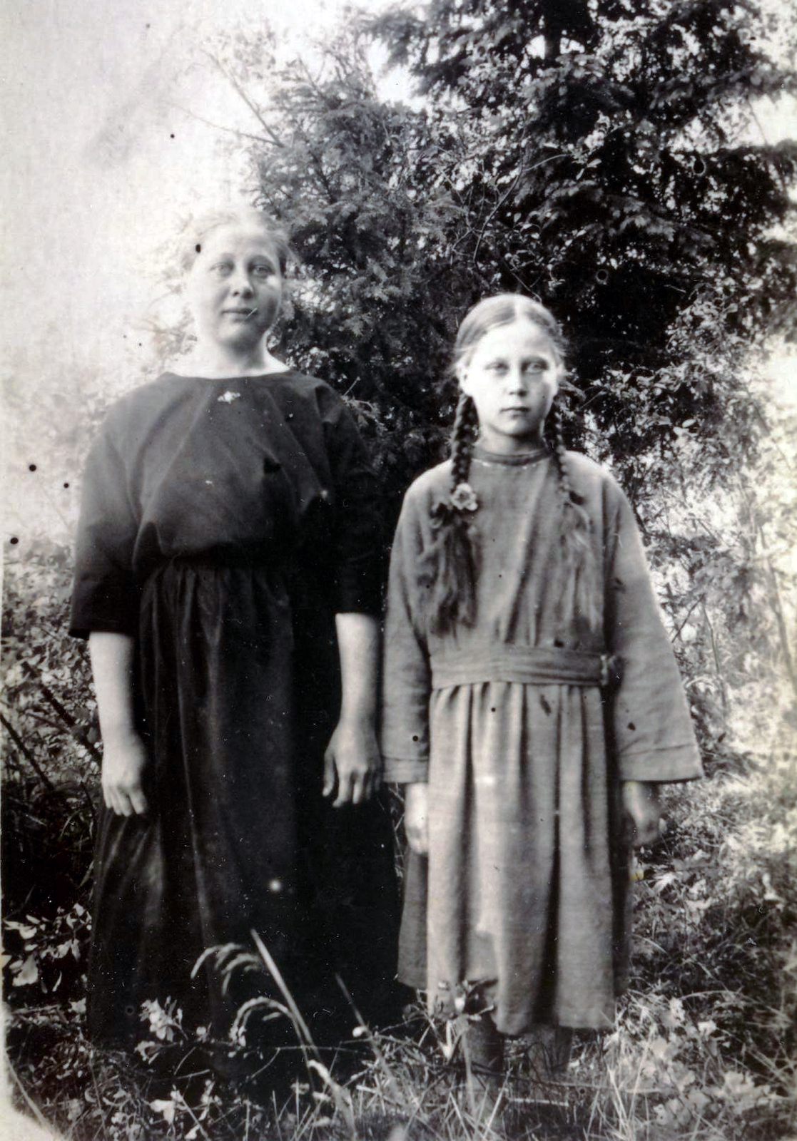 1924 Anja, Kaisa Salmen emäntä Vartiainen Piikalliosta