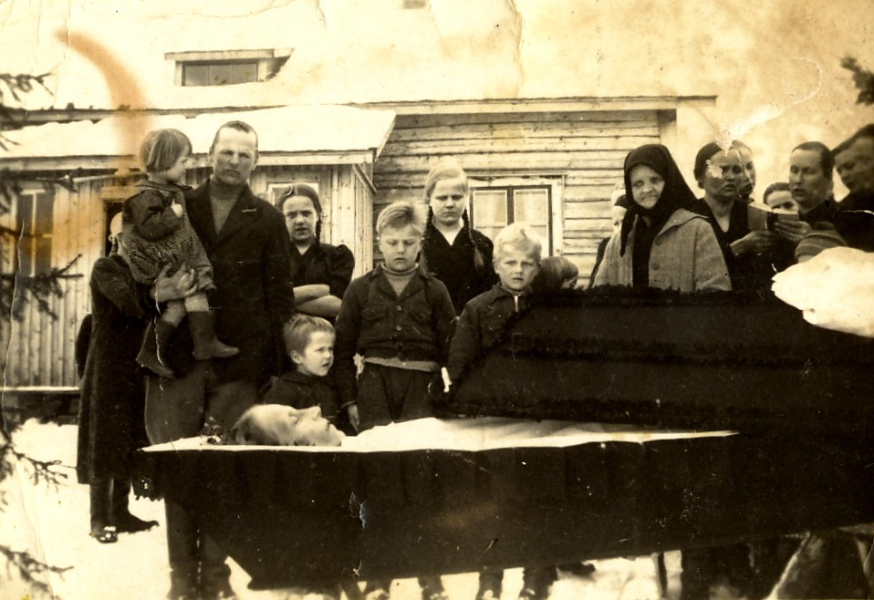 1939 Iidan hautajaiset