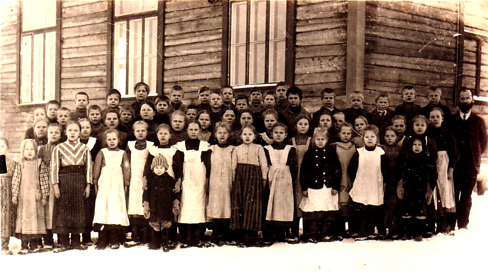 1900 Pyöreen vanha koulu