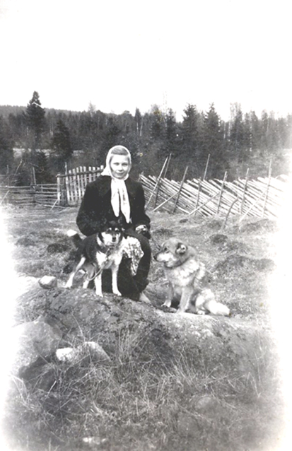 1953 Tarvaisen Hanna Ahingolla