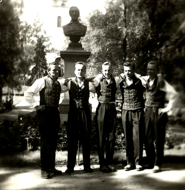 1959 Esiintymässä Kuopiossa