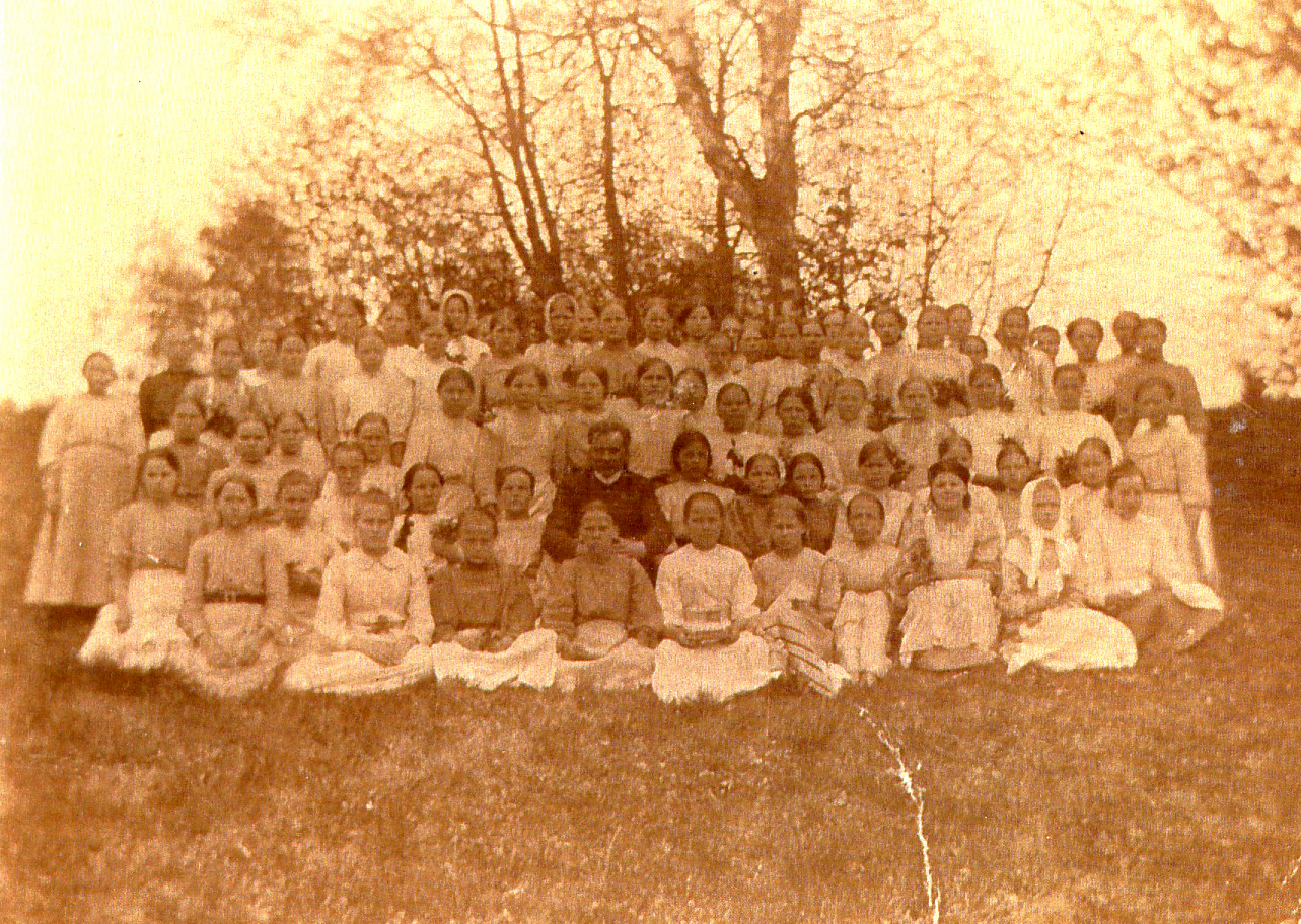 1919 Lotta Rönkön rippikoulu Vieremällä