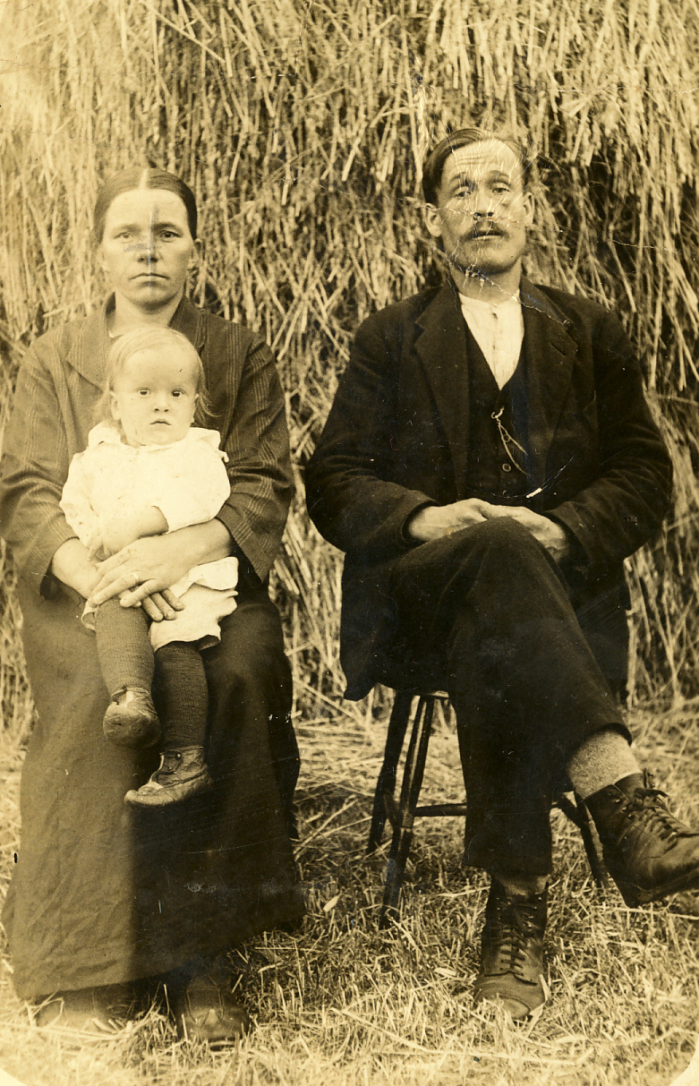 1930 Antti ja perhe 