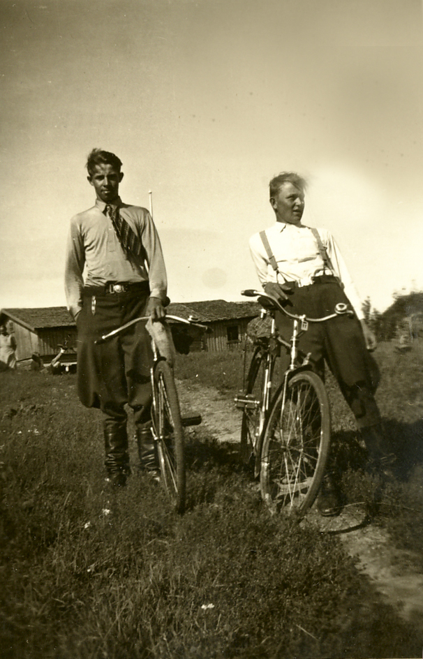 1937 Vilho Hynynen ja Vilho Kääriäinen