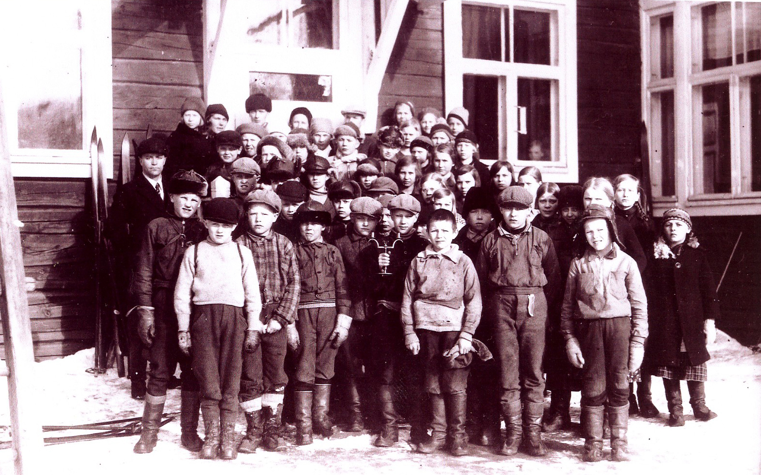 1935 Pyöreen koululta