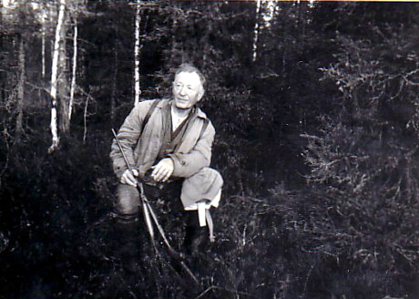 1960 Mäkelän Jooseppi metsällä