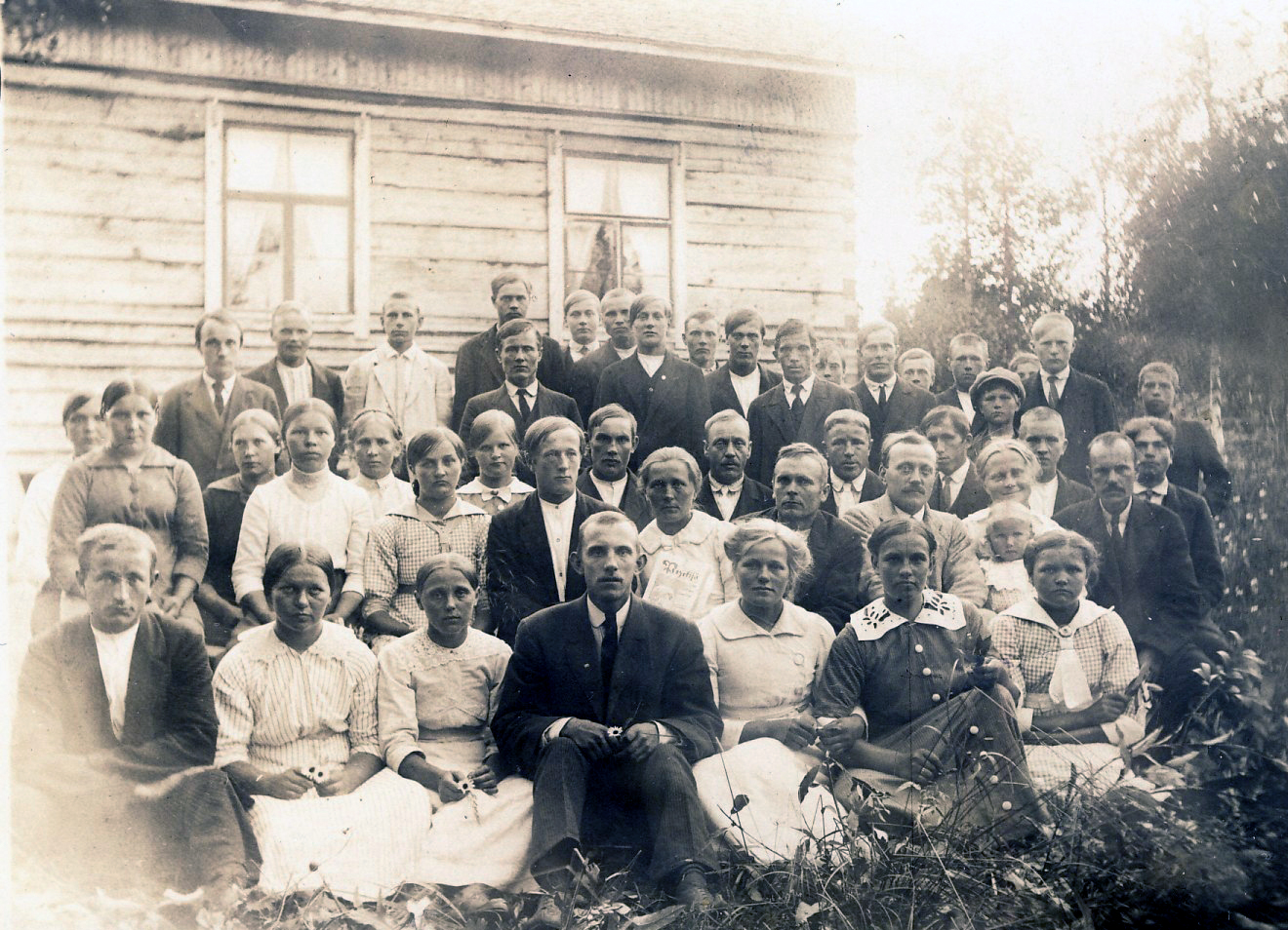 Kauppilanmäen nuorisoseuralaisia