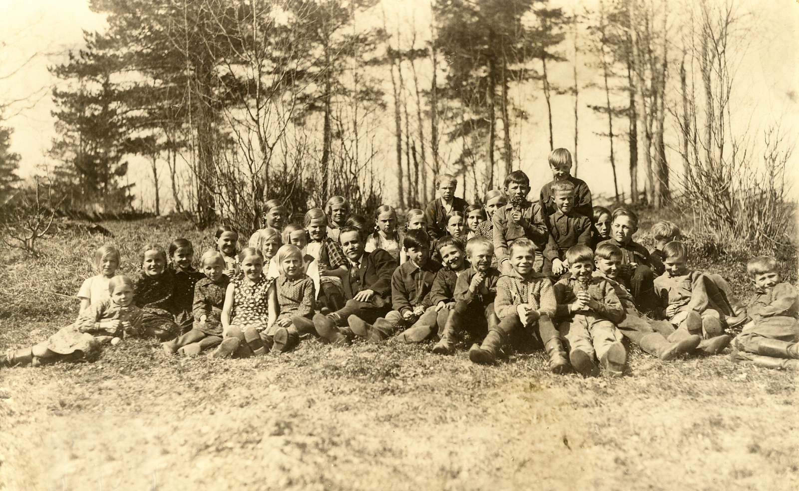 1934 Keväinen luokkakuva