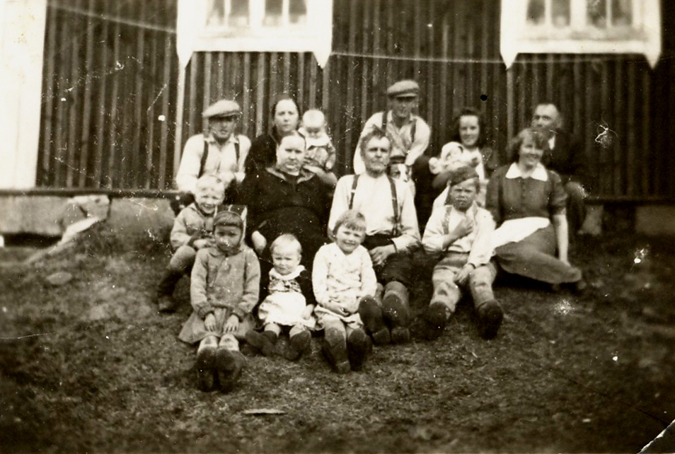 1945 Lassilan pihassa