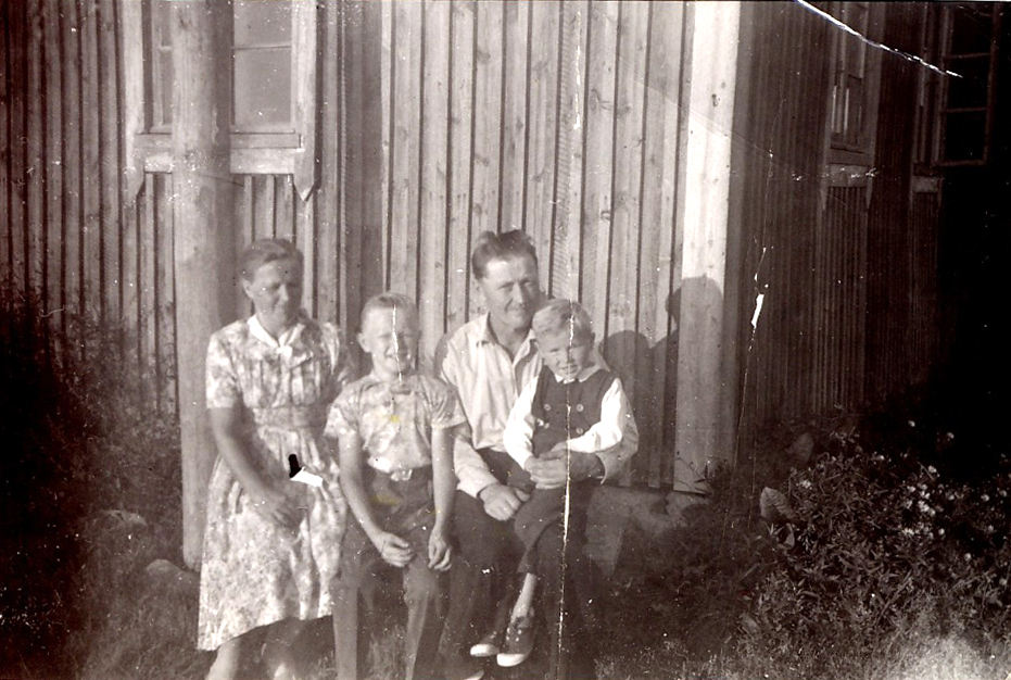 1960 Kotipihassa