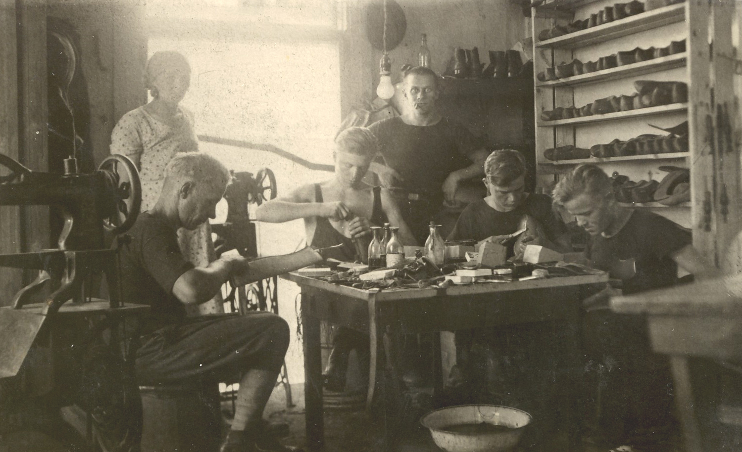 1930 Eljas Koskelon suutarin verstas