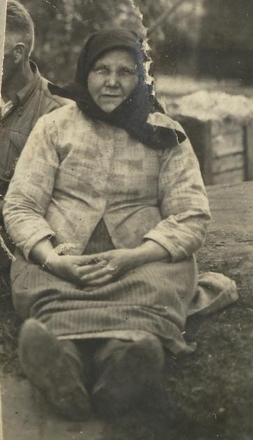 1935 Kantenmäen Kaisa, Akun vaimo