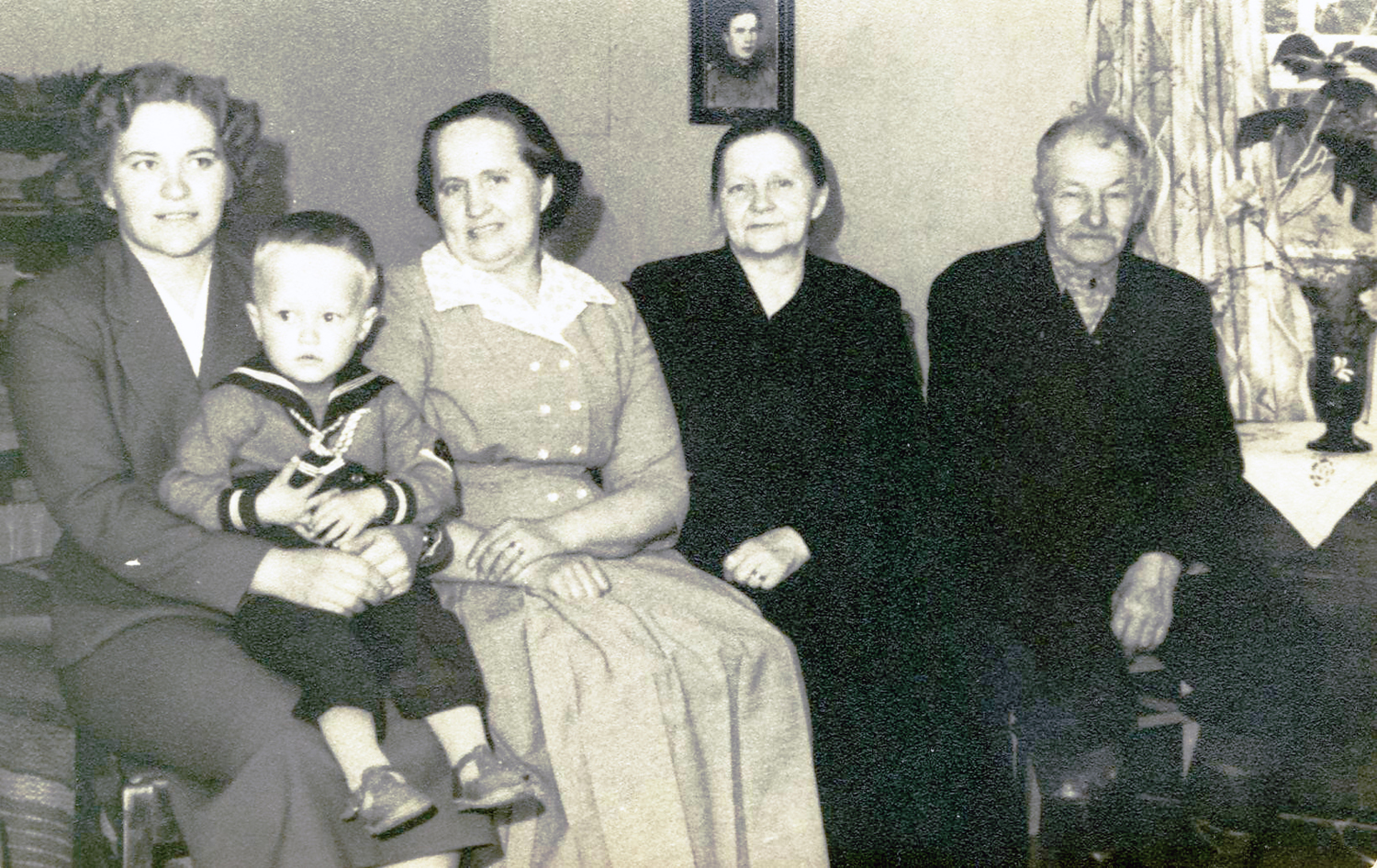 1957 Martti, Raili, Tyyne, Eini Rönkkö ja Nikolai Kärkkäinen