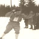 1961 Raimo hiihtämässä