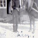 1941 Ahingon talon pihassa hevosen kanssa