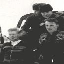 1961 Niemisen kylän poikia poseeraamassa border=