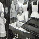 1927 Lapsuus border=