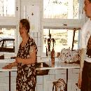 1996 Äitienpäiväjuhlien valmistelut Niemisten koululla