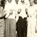 1953 Naapurit koolla border=