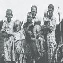 1942 Jooseppi ja perhe border=